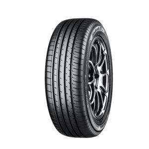235/65 R17 108V YOKOHAMA AE61